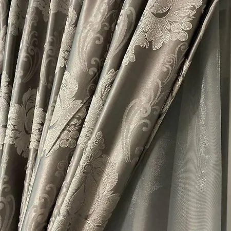 Apartament Flora Брашов